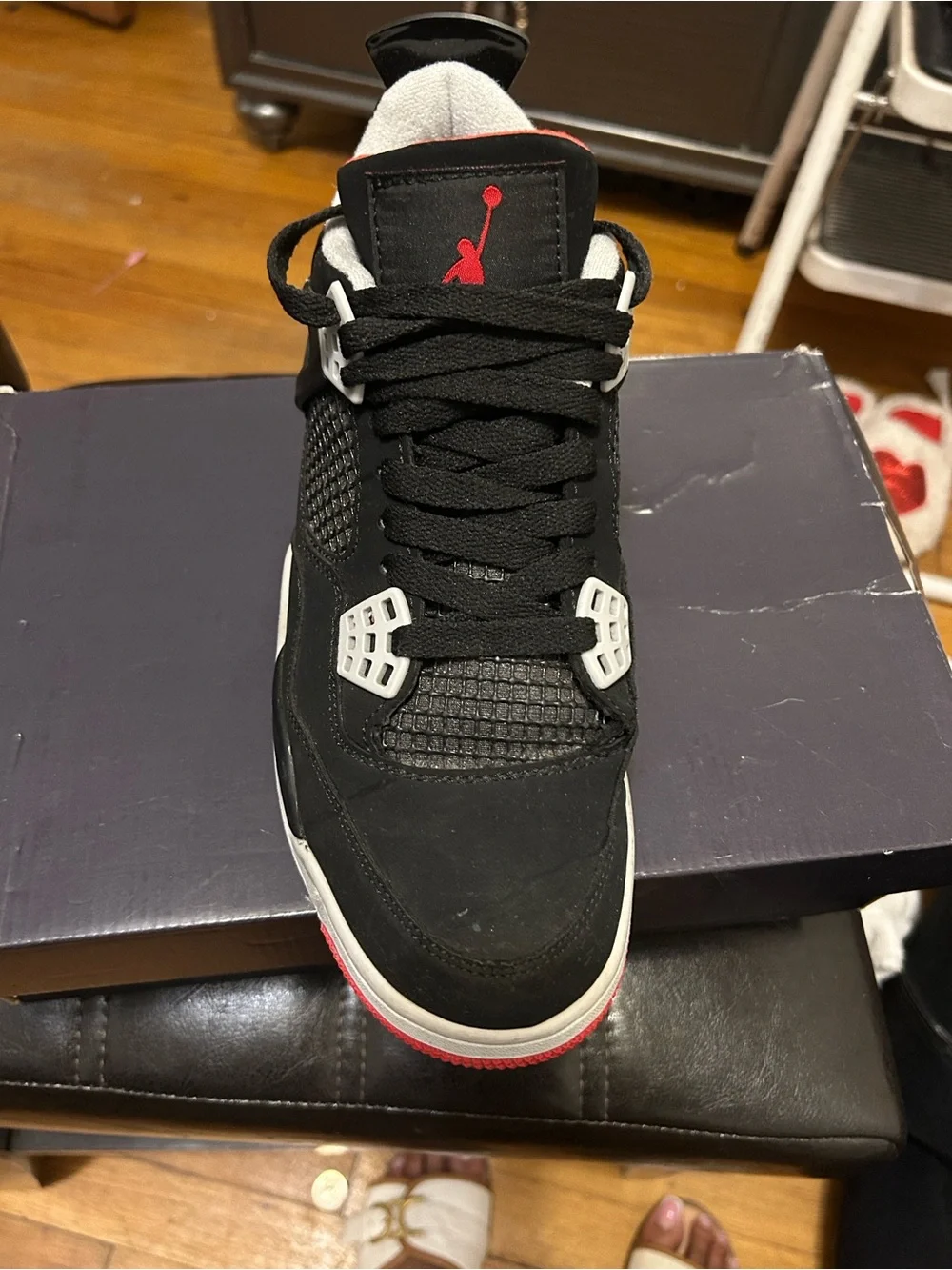 Jordan sleek black